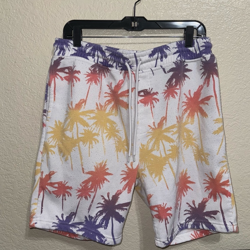 Brooklyn Cloth Large Tropical Palm Tree Rainbow Sunset Knit Shorts Beach Summer
